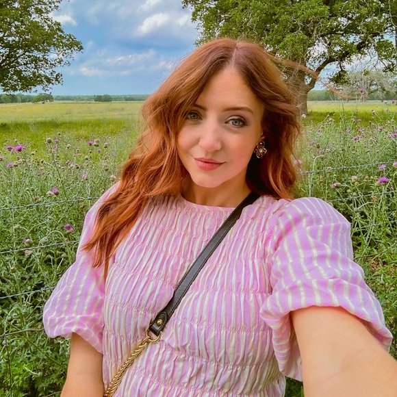 Meet your Posher, Brookelynn - Picture 2 of 8